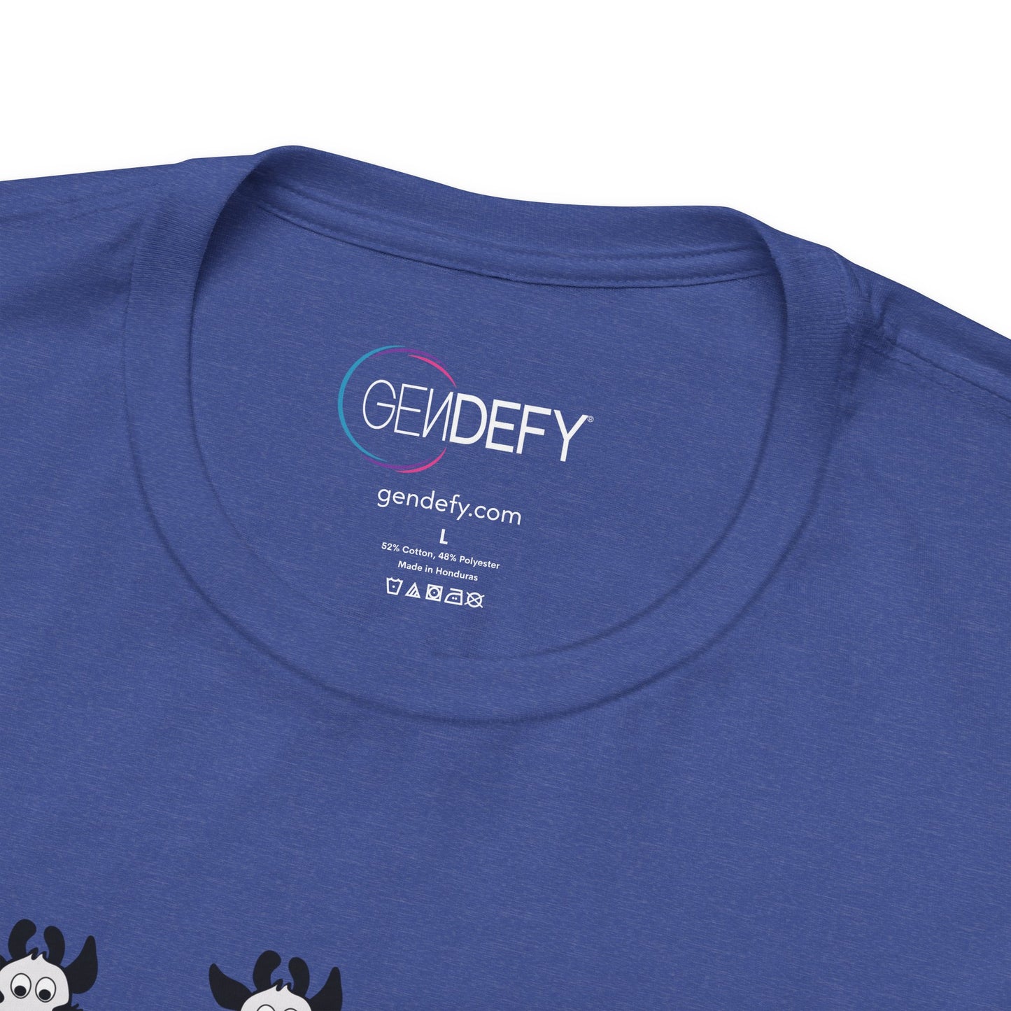 Giraffe - Stand Out From the Herd | Adult Tee