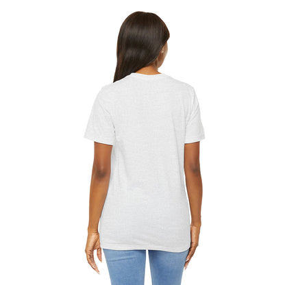 Giraffe - Stand Out From the Herd | Adult Tee