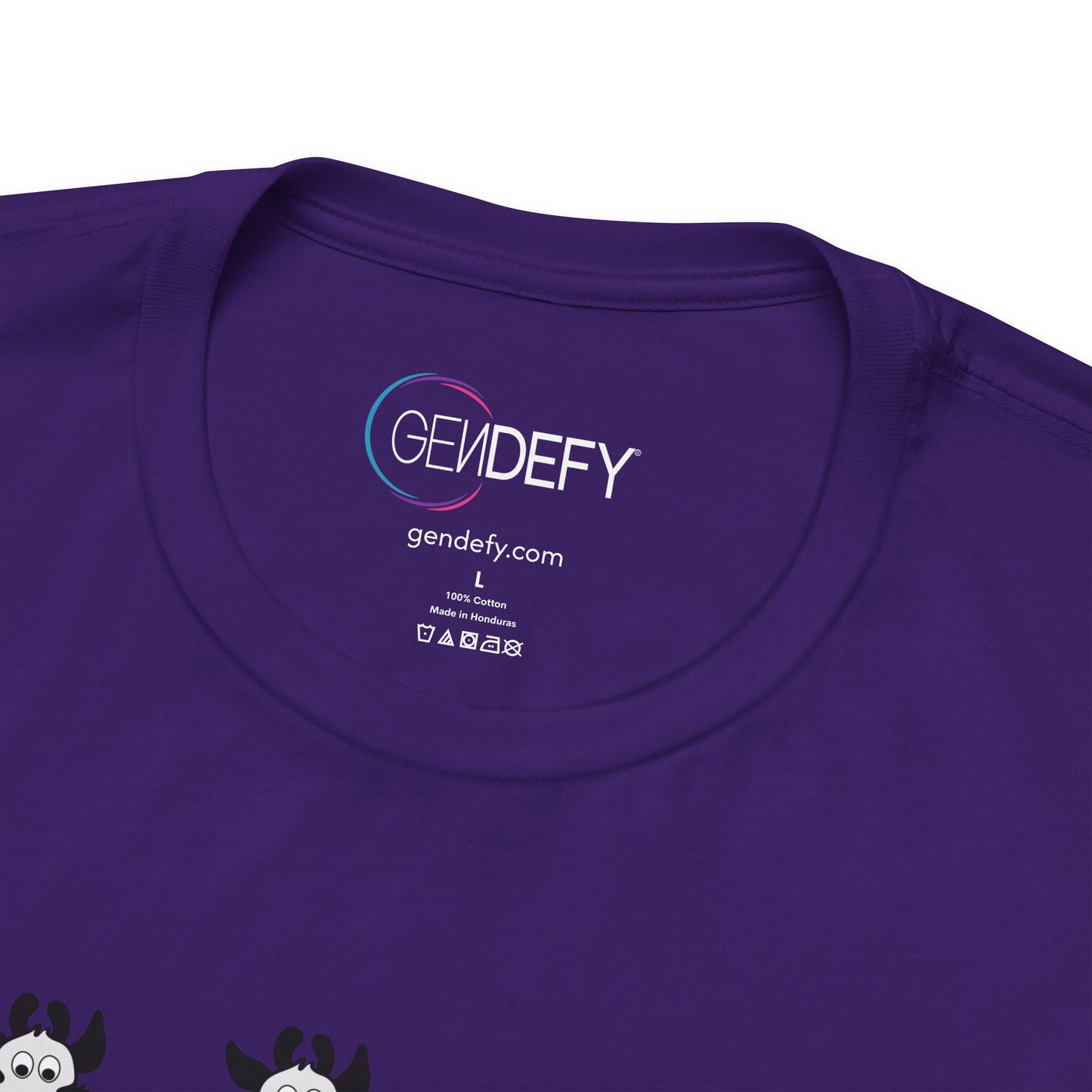 Giraffe - Stand Out From the Herd | Adult Tee