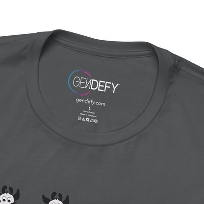 Giraffe - Stand Out From the Herd | Adult Tee