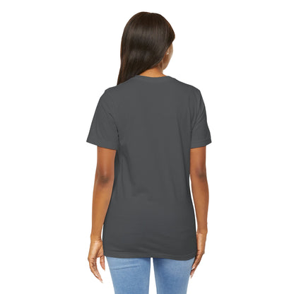 Giraffe - Stand Out From the Herd | Adult Tee