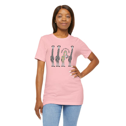 Giraffe - Stand Out From the Herd | Adult Tee
