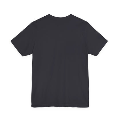Giraffe - Stand Out From the Herd | Adult Tee